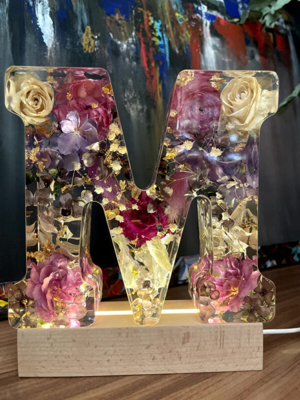 Lettere giganti coppia M e S fiori toni viola 10 illuminata