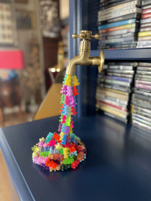 Scultura cascata orsetti rubinetto 7