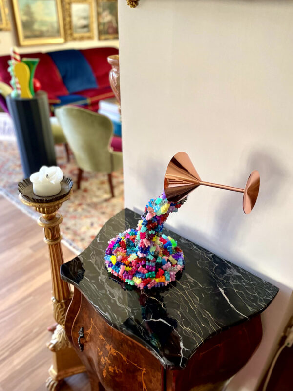 Scultura cascata orsetti bicchiere martini 3