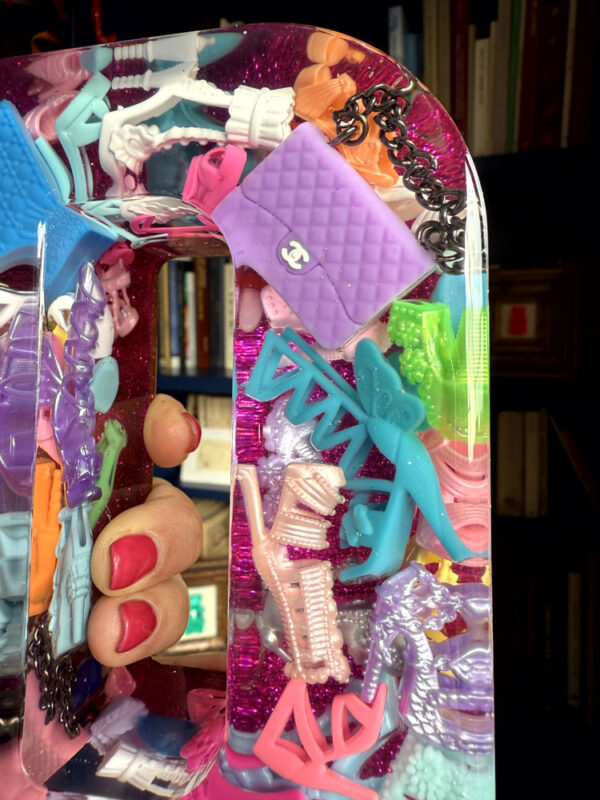 Lettera gigante D barbie borse e scarpe 5