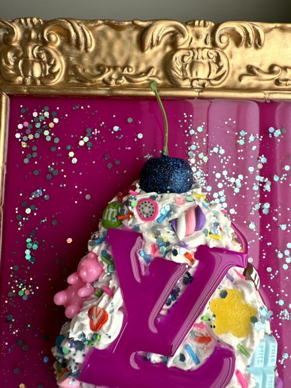 Quadro cupcake Vuitton sfondo viola 6