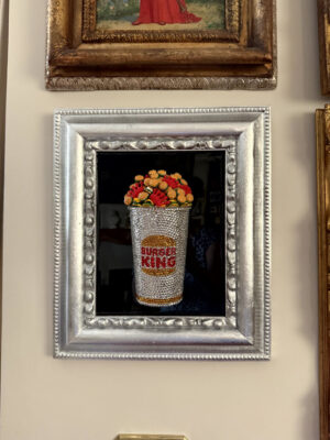 Quadro contenitore burger king ricoperto di strass 1
