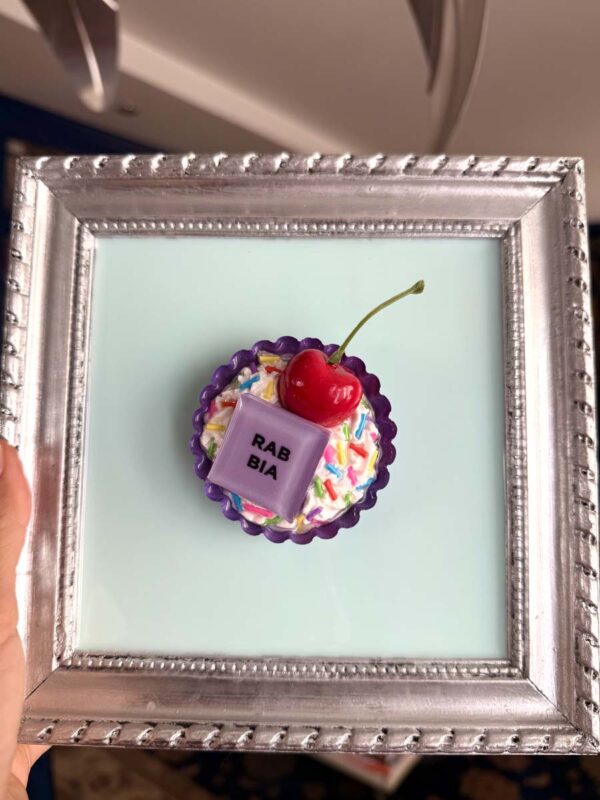 Quadro pasticcino emozionale rabbia viola cornice argento 8